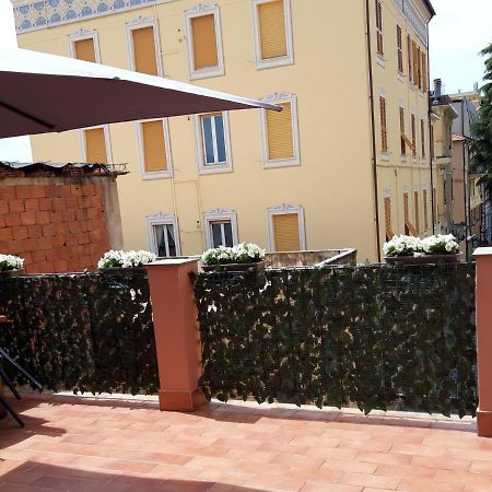 La Terrazza Acomodação com café da manhã Varazze Exterior foto